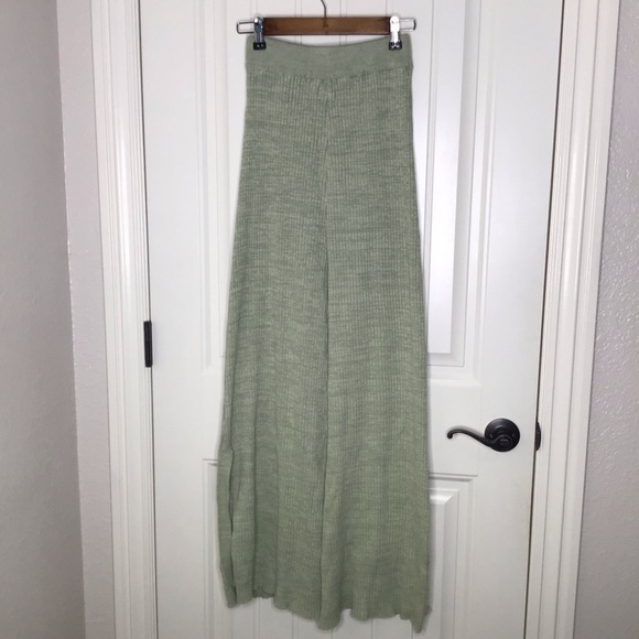 NWT Anna Quan Jordan Ribbed Cotton Wide Leg Pant in Sage Green Size 8. - Picture 5 of 12